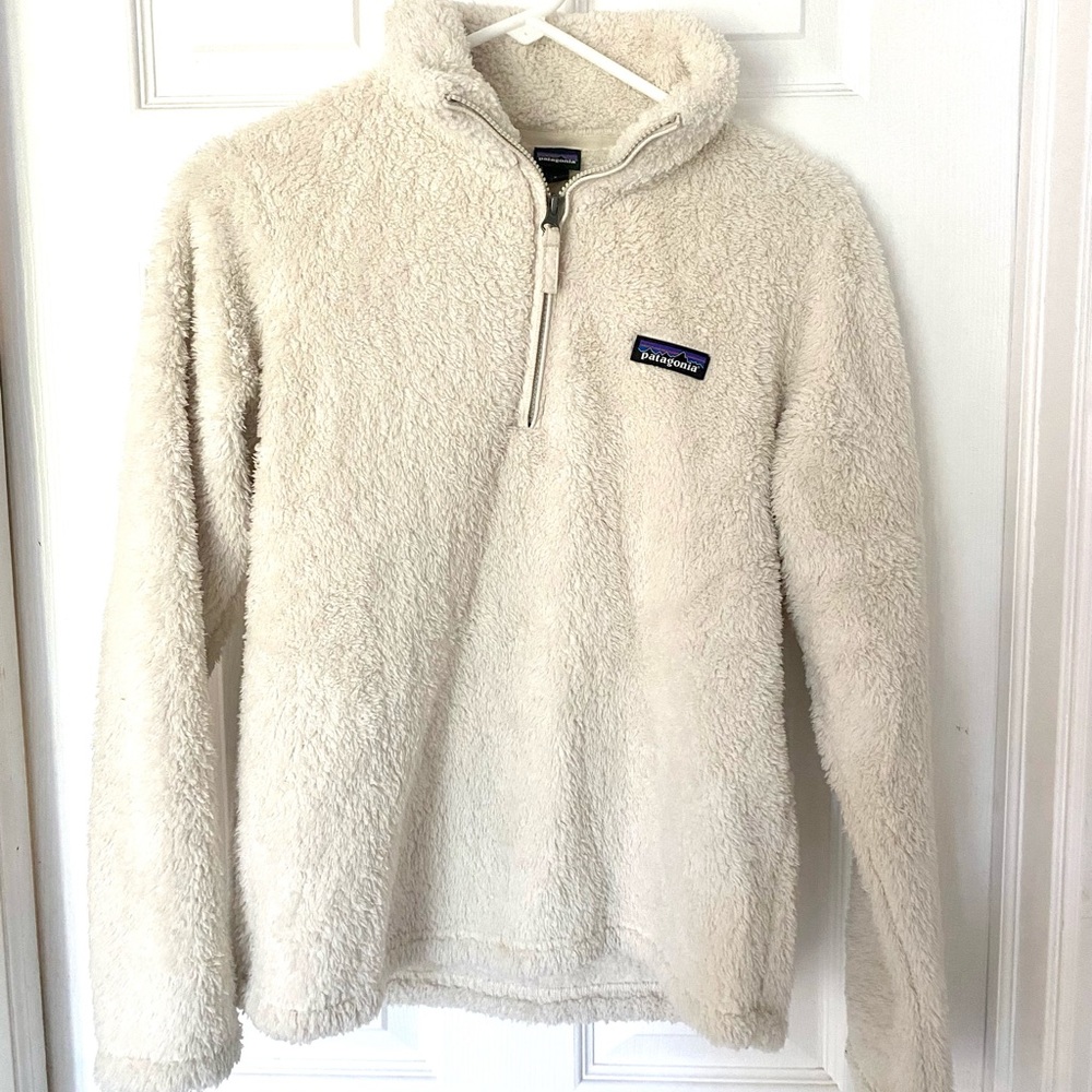 White Patagonia Fleece